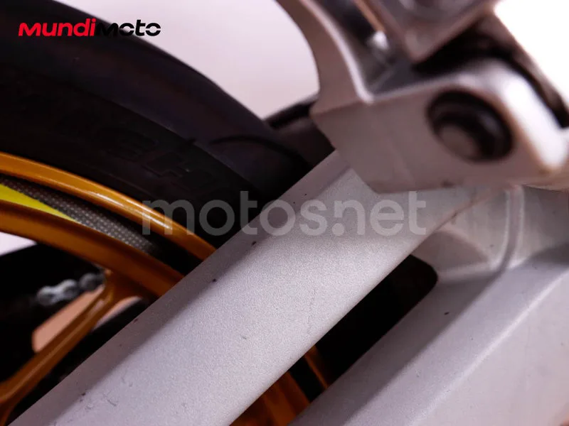 Aprilia Shiver 750 GT - Vista 15