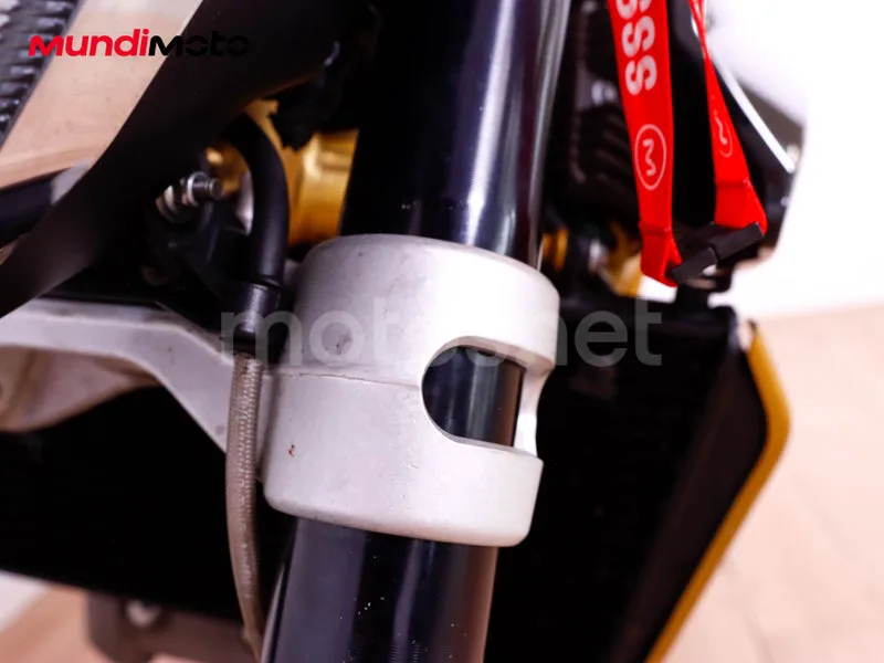 Aprilia Shiver 750 GT - Vista 32