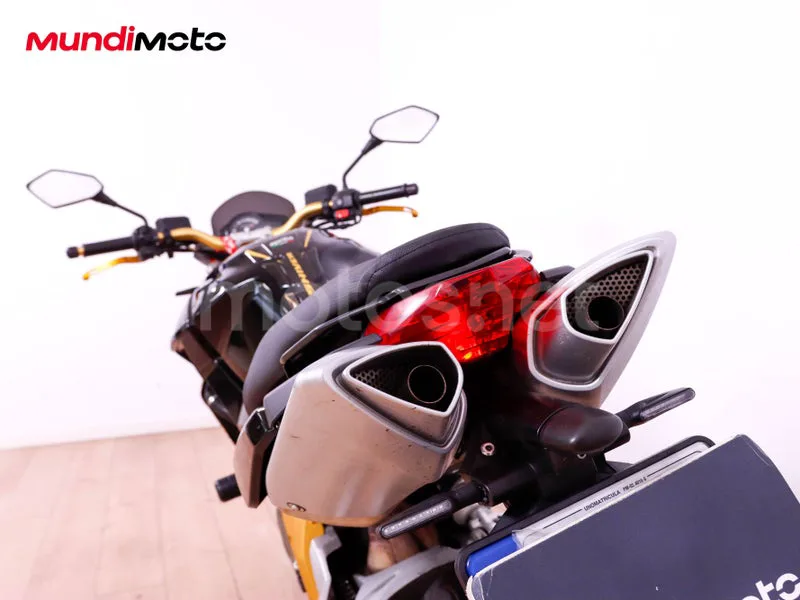 Aprilia Shiver 750 GT - Vista 9