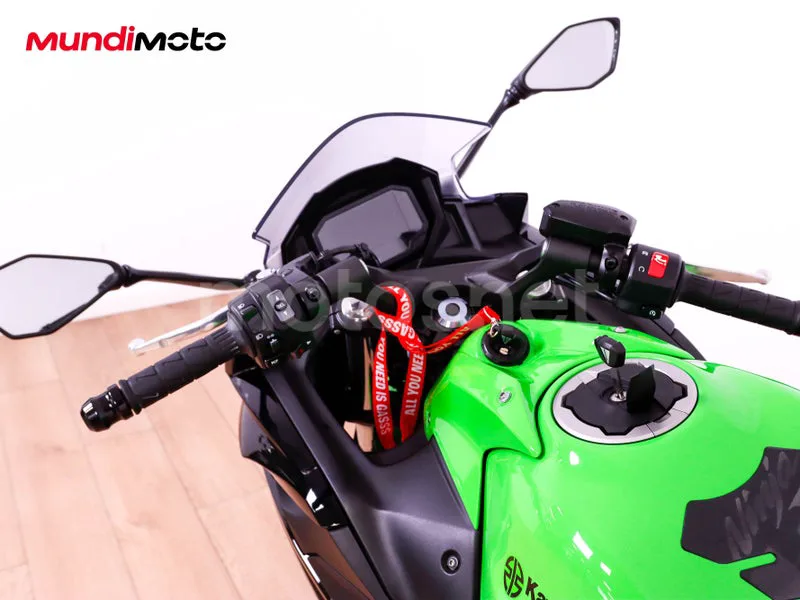 Kawasaki Ninja 650 - Vista 11
