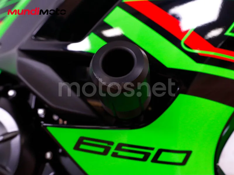 Kawasaki Ninja 650 - Vista 13