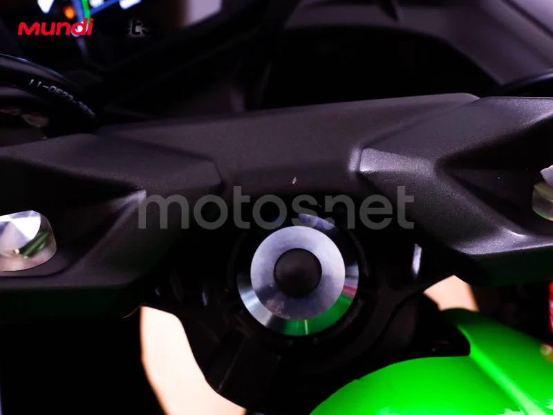 Kawasaki Ninja 650 - Vista 22