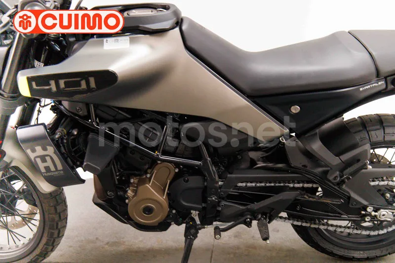 Husqvarna Svartpilen 401 - Vista 25