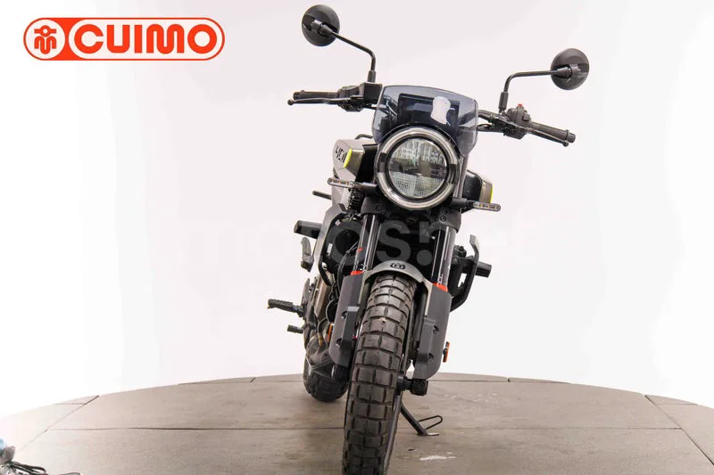 Husqvarna Svartpilen 401 - Vista 10