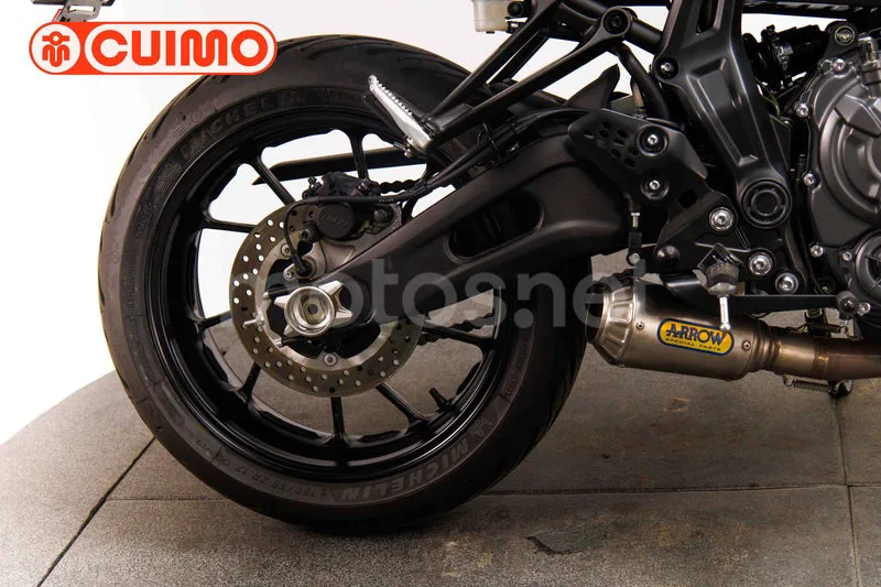Yamaha MT-07 - Vista 14