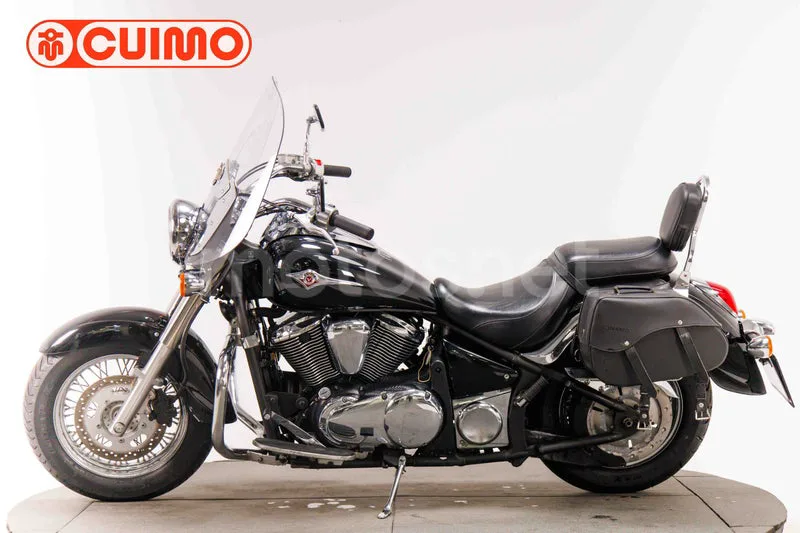 Kawasaki VN900 Classic - Vista 8