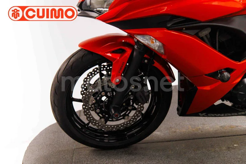 Kawasaki Ninja 650 - Vista 21