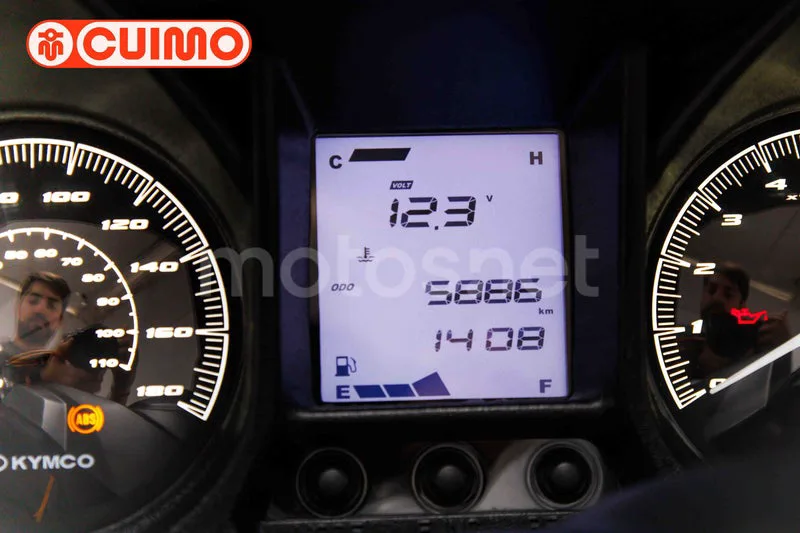 Kymco Grand Dink 300 - Vista 23