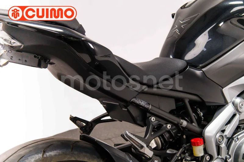 Kawasaki Z900 - Vista 16