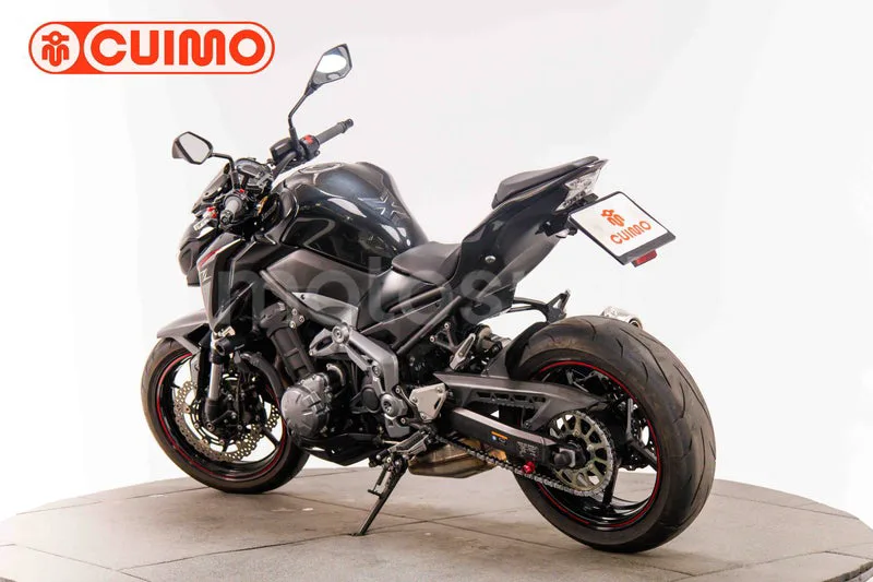 Kawasaki Z900 - Vista 6