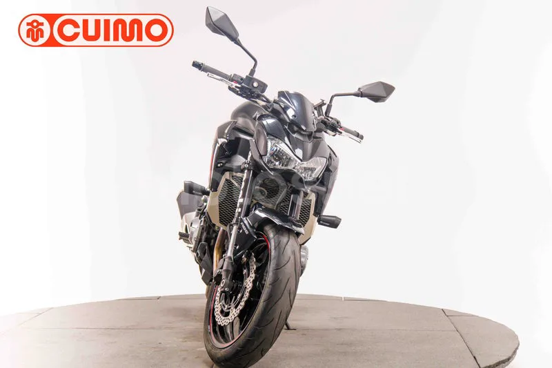Kawasaki Z900 - Vista 10