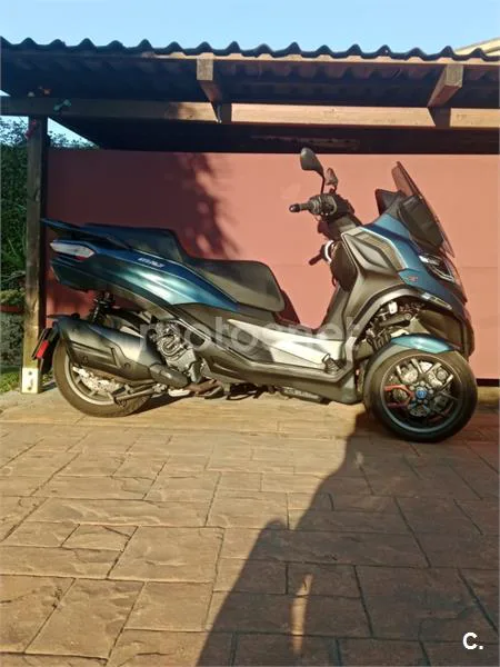 Piaggio MP3 530 Exclusive - Vista 3