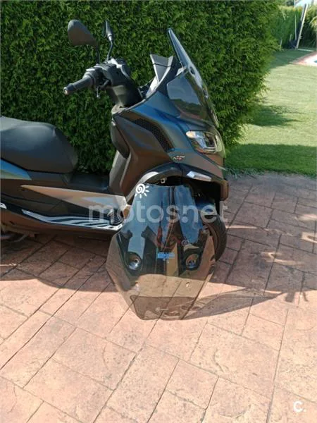 Piaggio MP3 530 Exclusive - Vista 7