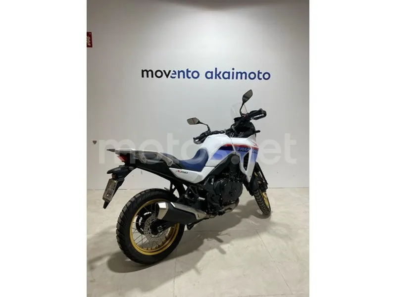 Honda XL750 Transalp - Vista 3