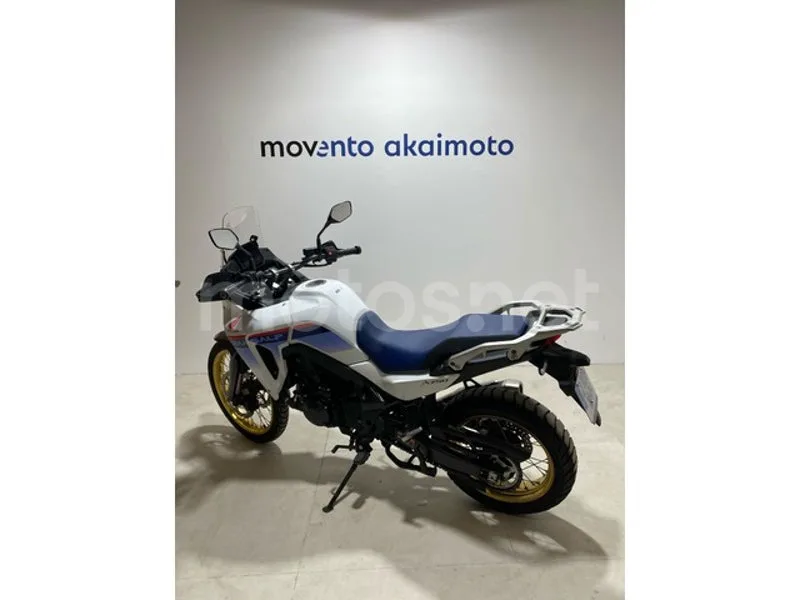 Honda XL750 Transalp - Vista 7