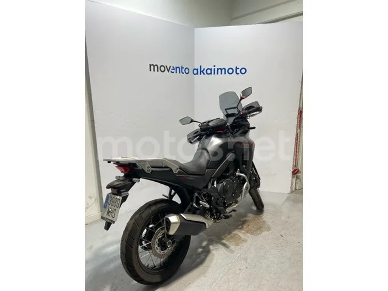 Honda XL750 Transalp - Vista 3