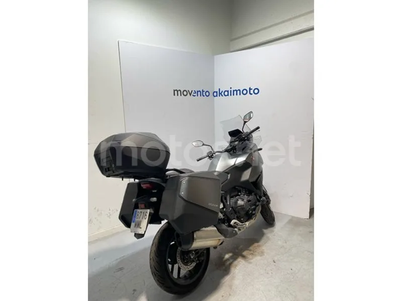 Honda NT1100 - Vista 3