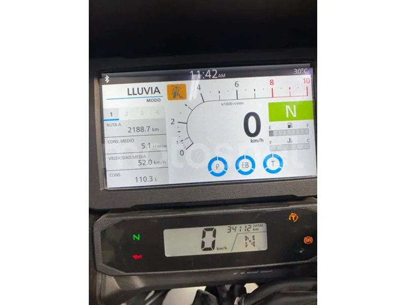 Honda NT1100 - Vista 6