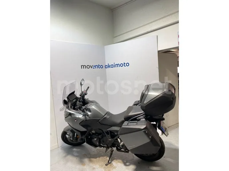 Honda NT1100 - Vista 7