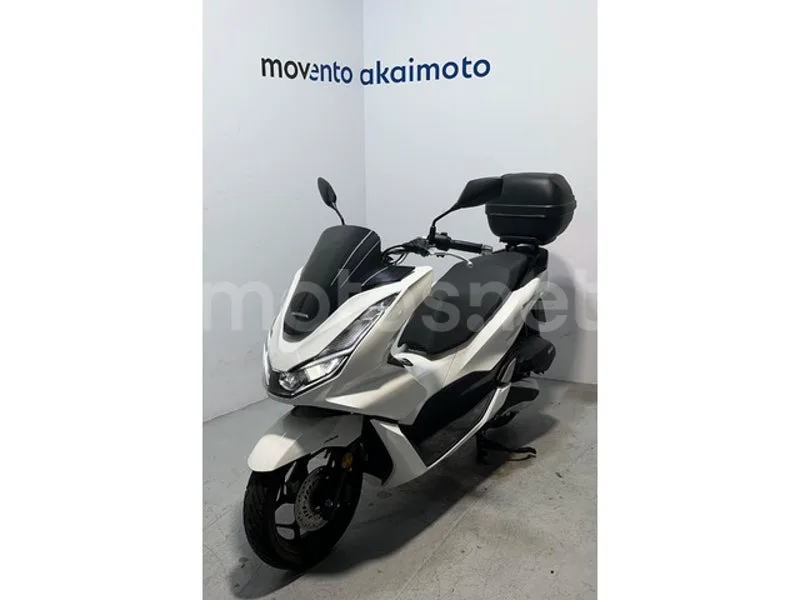 Honda PCX125 - Vista 4