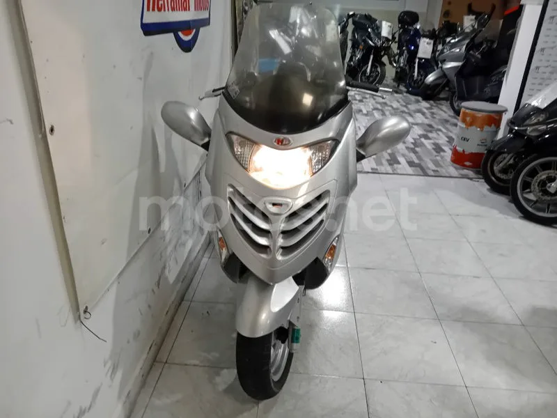 Kymco Grand Dink 125 999 € 2007 Madrid - 2
