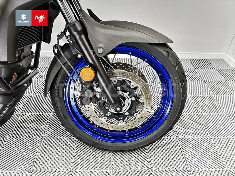 Suzuki V-Strom 650XT - Vista 12