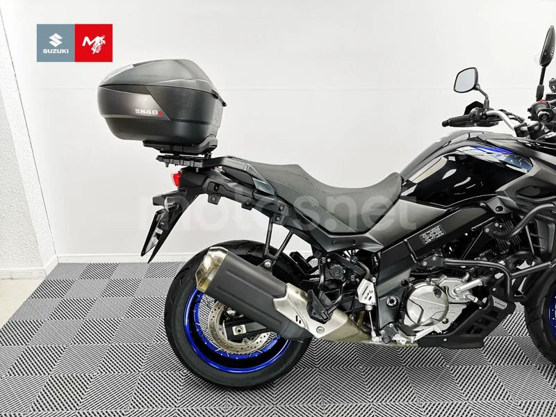 Suzuki V-Strom 650XT - Vista 7