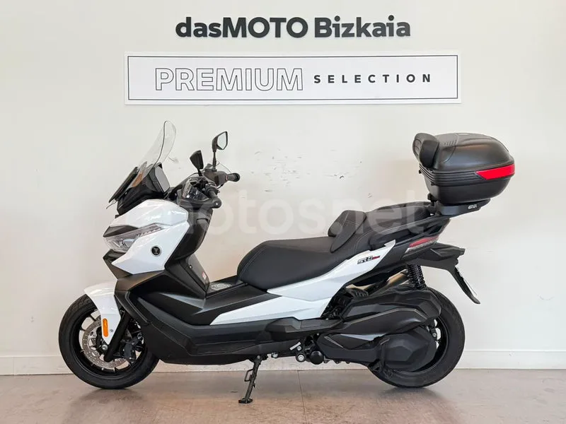 Voge SR4 Max 4490 € 2024 Bizkaia - 1