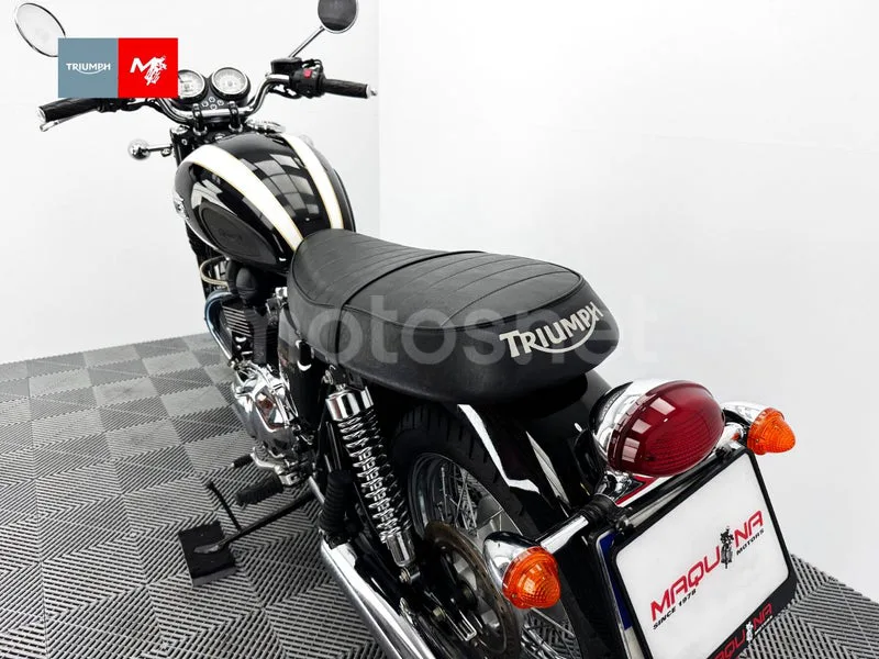 Triumph Bonneville T100 - Vista 19