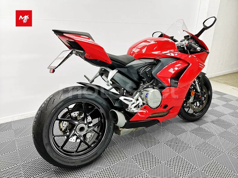 Ducati Panigale V2 - Vista 5