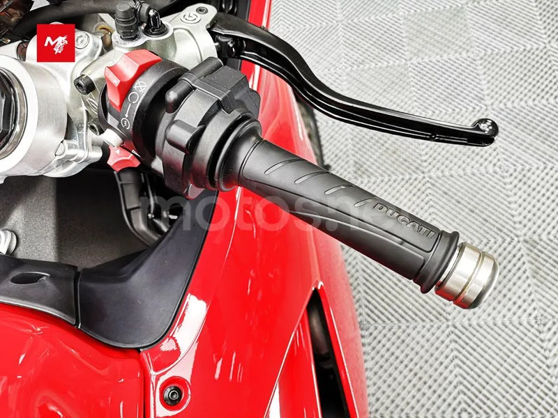 Ducati Panigale V2 - Vista 10