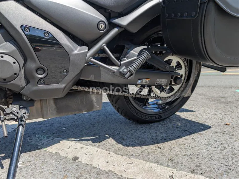 Kawasaki Vulcan S - Vista 11