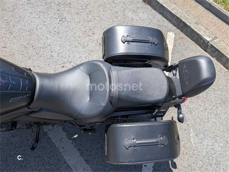 Kawasaki Vulcan S - Vista 8