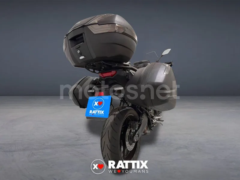 Yamaha Tracer 9 - Vista 7