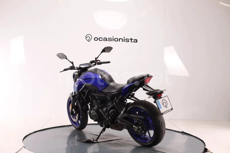 Yamaha MT-07 - Vista 4