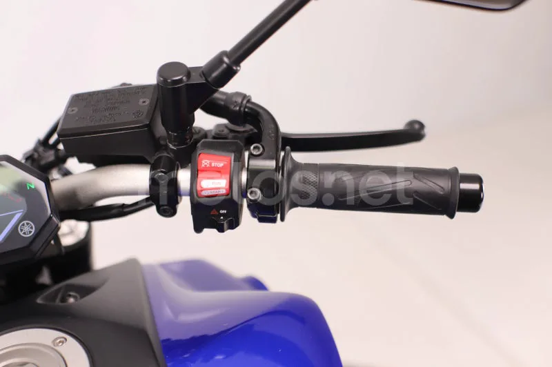 Yamaha MT-07 - Vista 9