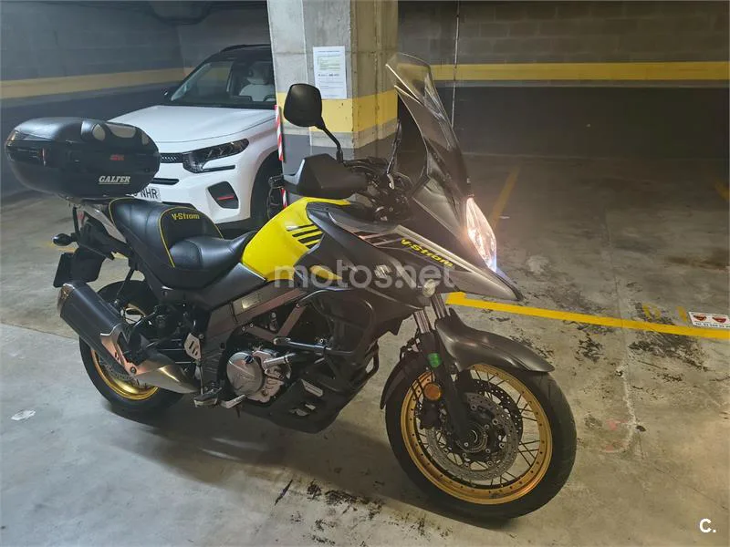 Suzuki V-Strom 650XT - Vista 4