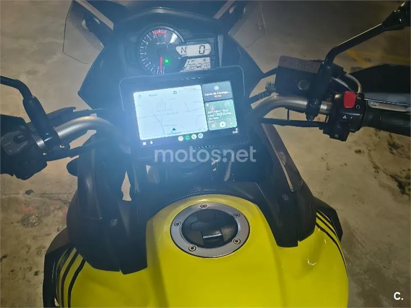 Suzuki V-Strom 650XT - Vista 7