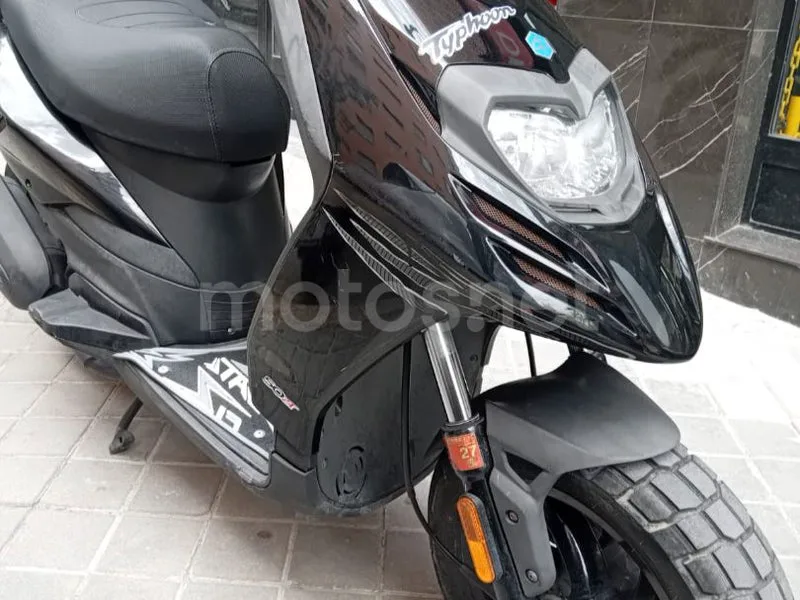 Piaggio Zip 50 2T - Vista 3