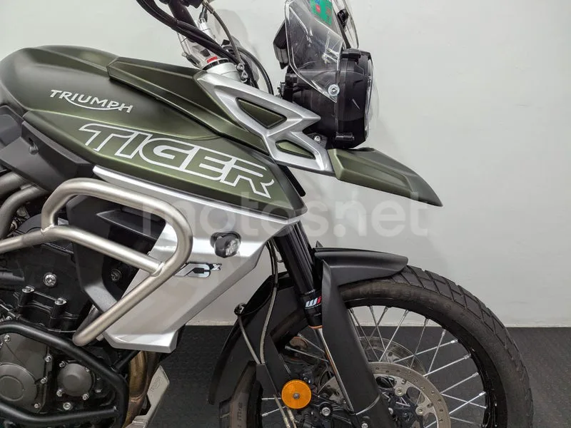 Triumph Tiger 800 XC - Vista 7