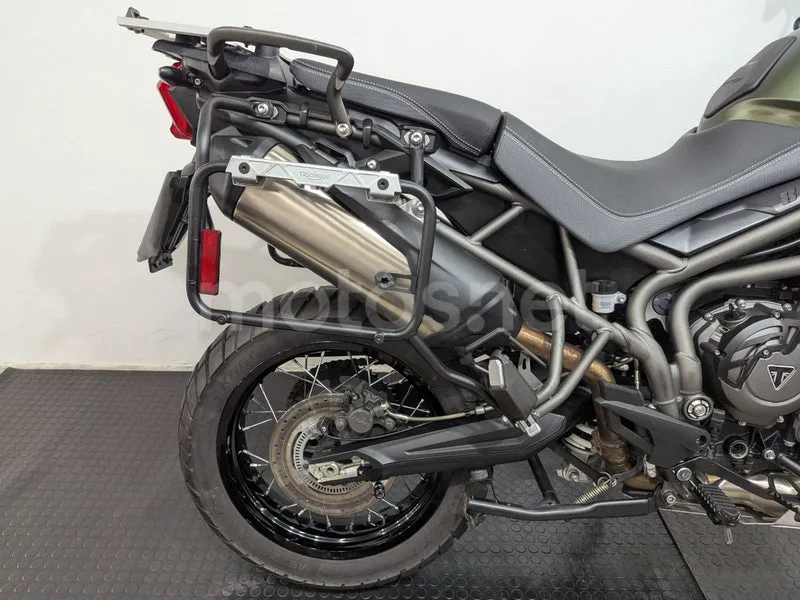 Triumph Tiger 800 XC - Vista 9