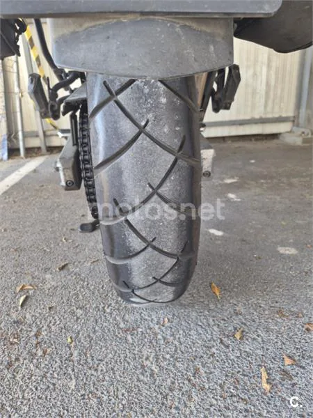 Suzuki V-Strom 650 - Vista 6