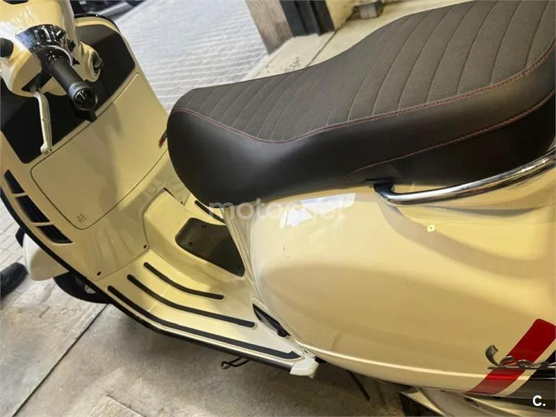 Piaggio MP3 - Vista 5