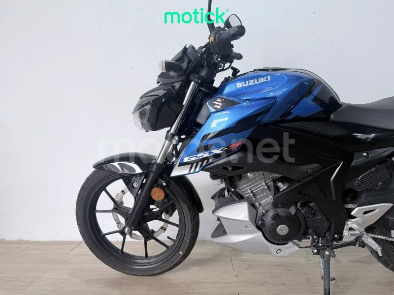 Suzuki GSX-S125 - Vista 6