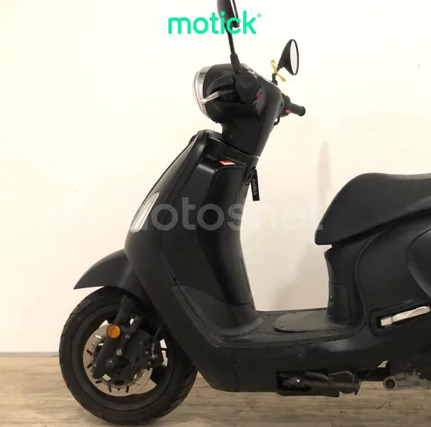 SYM Fiddle 125 - Vista 7
