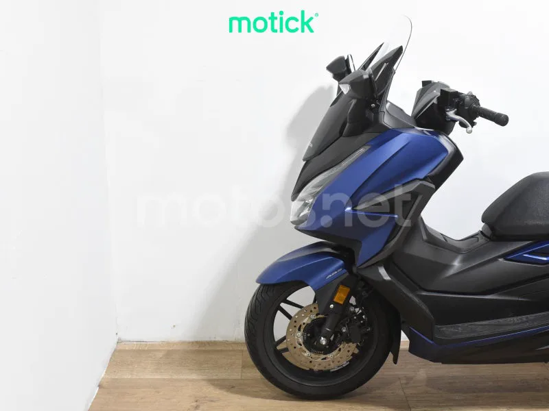 Honda Forza 125 - Vista 7