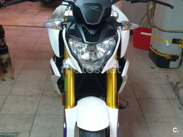 BMW G 310 R - Vista 4