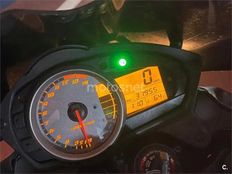 Kawasaki Z750 - Vista 4