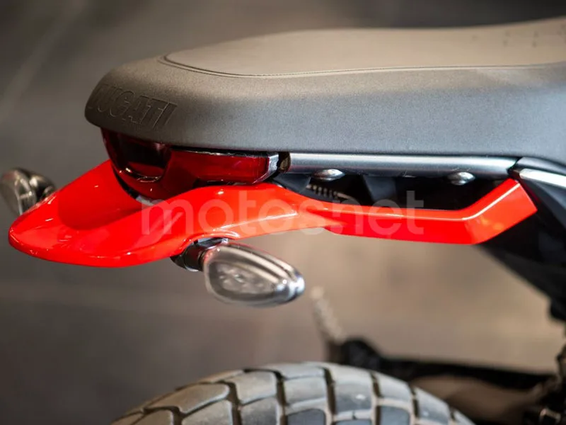 Ducati Scrambler - Vista 5