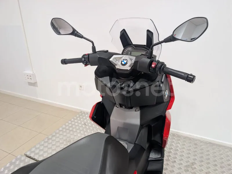 BMW C 400 X - Vista 13
